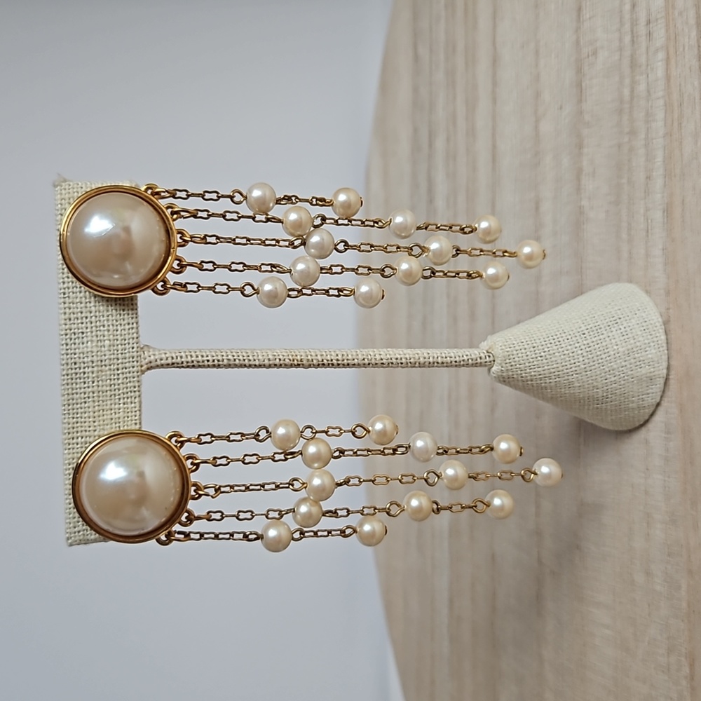 Vintage Richlieu Clip Earrings